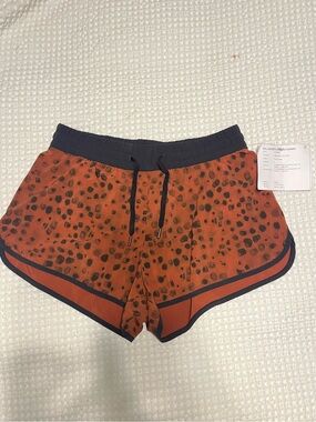 Stori shorts
